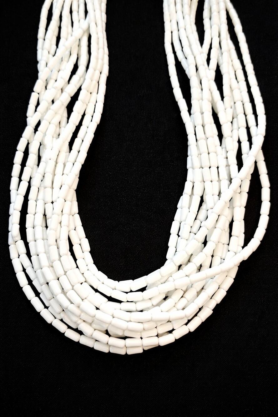 Vintage Crown Trifari‎ Necklace Multi-strand White 19" Lucite Torsade wh01-07